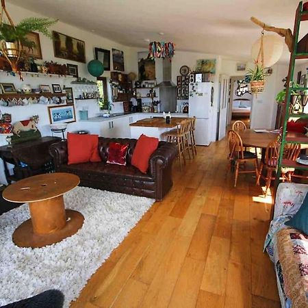 Spacious Cabin On Isolated Farm With Sea View Bude Buitenkant foto