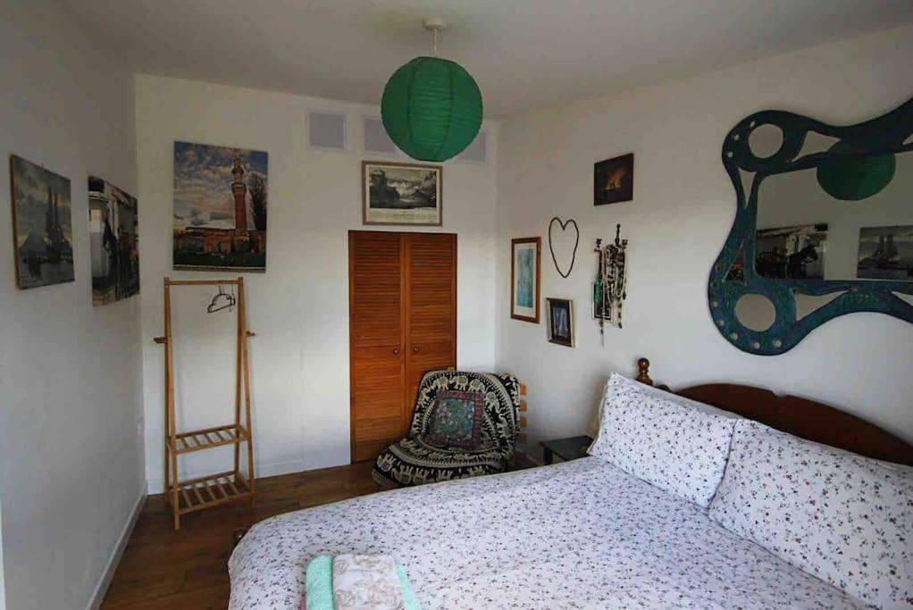 Spacious Cabin On Isolated Farm With Sea View Bude Buitenkant foto
